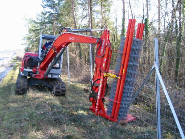 Zaunbaugerät für Bagger